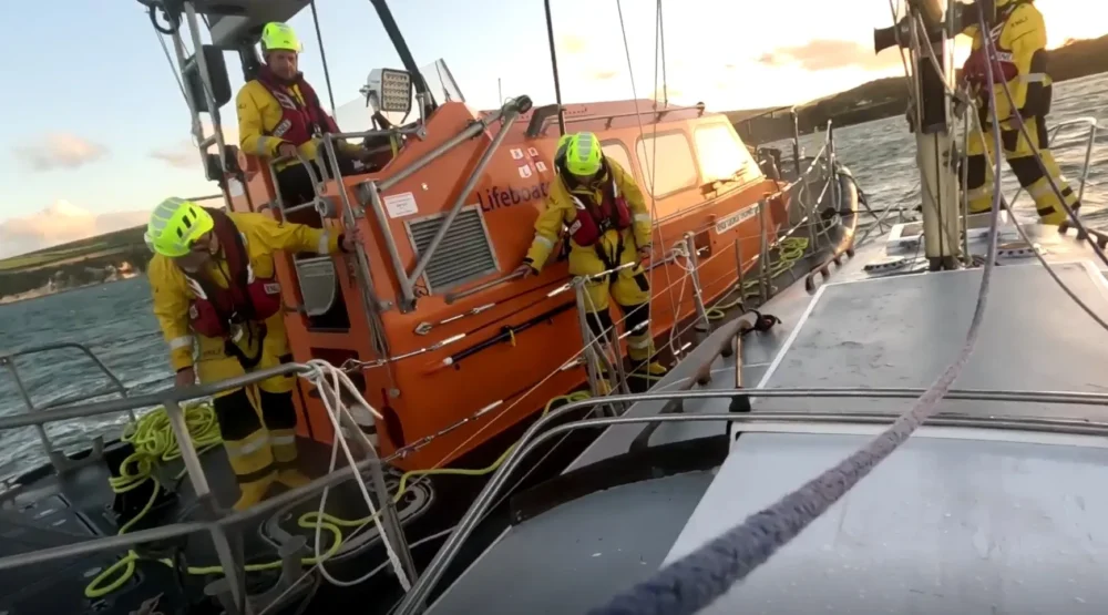 Volunteers were quick to respond Picture: Swanage RNLI